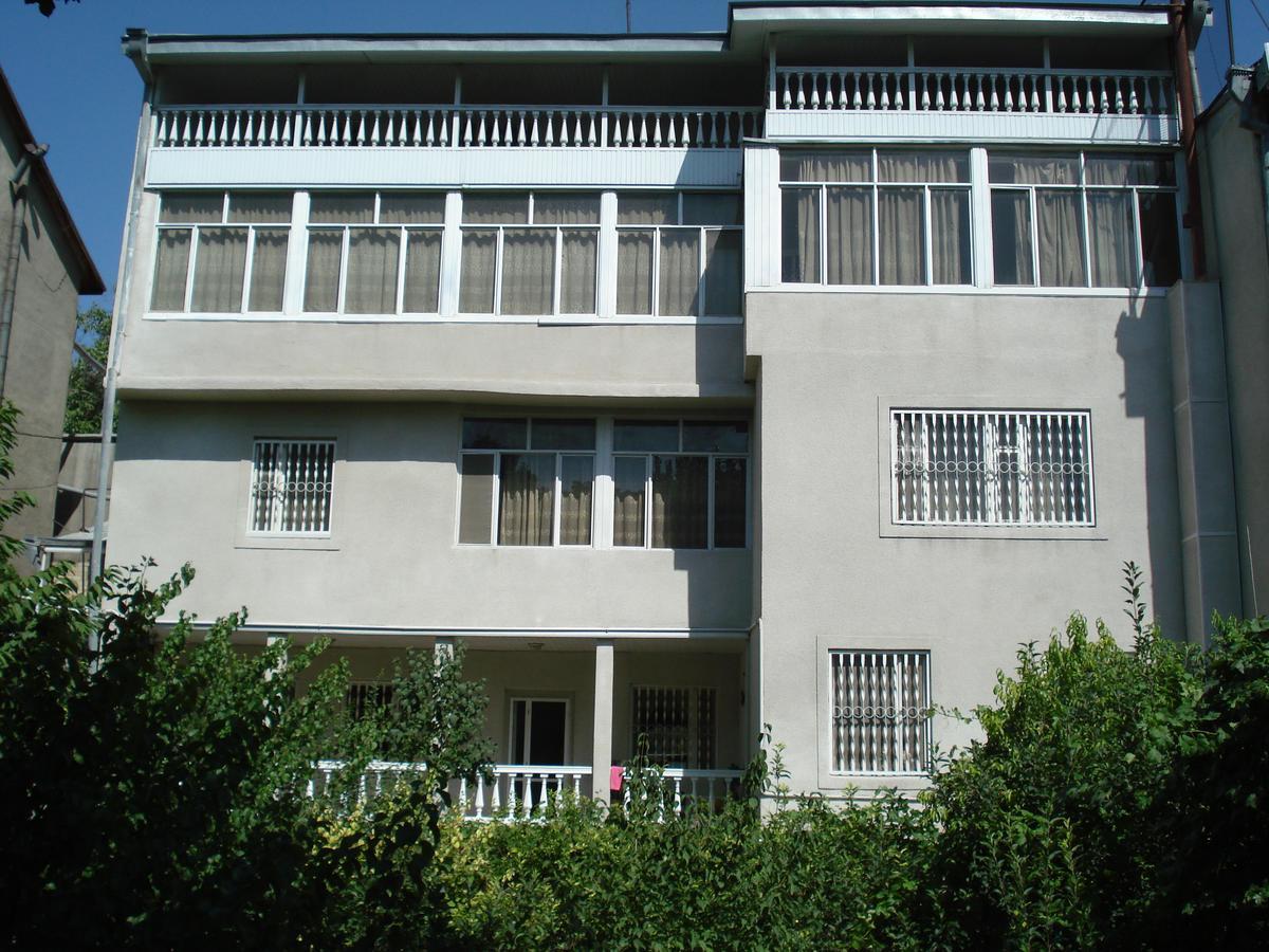 Classic Apartment On Kievyan Yerevan Exterior photo